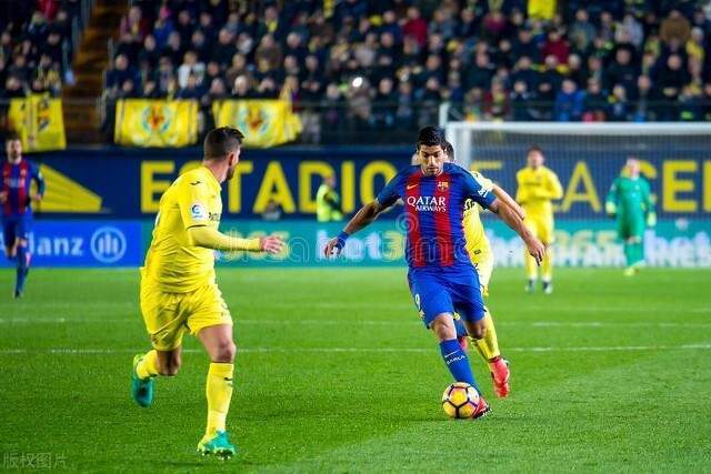 杜兰特23分詹姆斯21+9 美国男篮大胜塞尔维亚