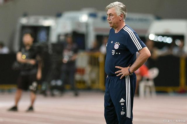 莱万加入欧冠百球俱乐部 进球效率比梅西C罗更高